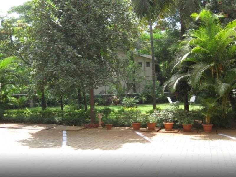 Hotel Ferreira Resort Lonavala Ngoại thất bức ảnh
