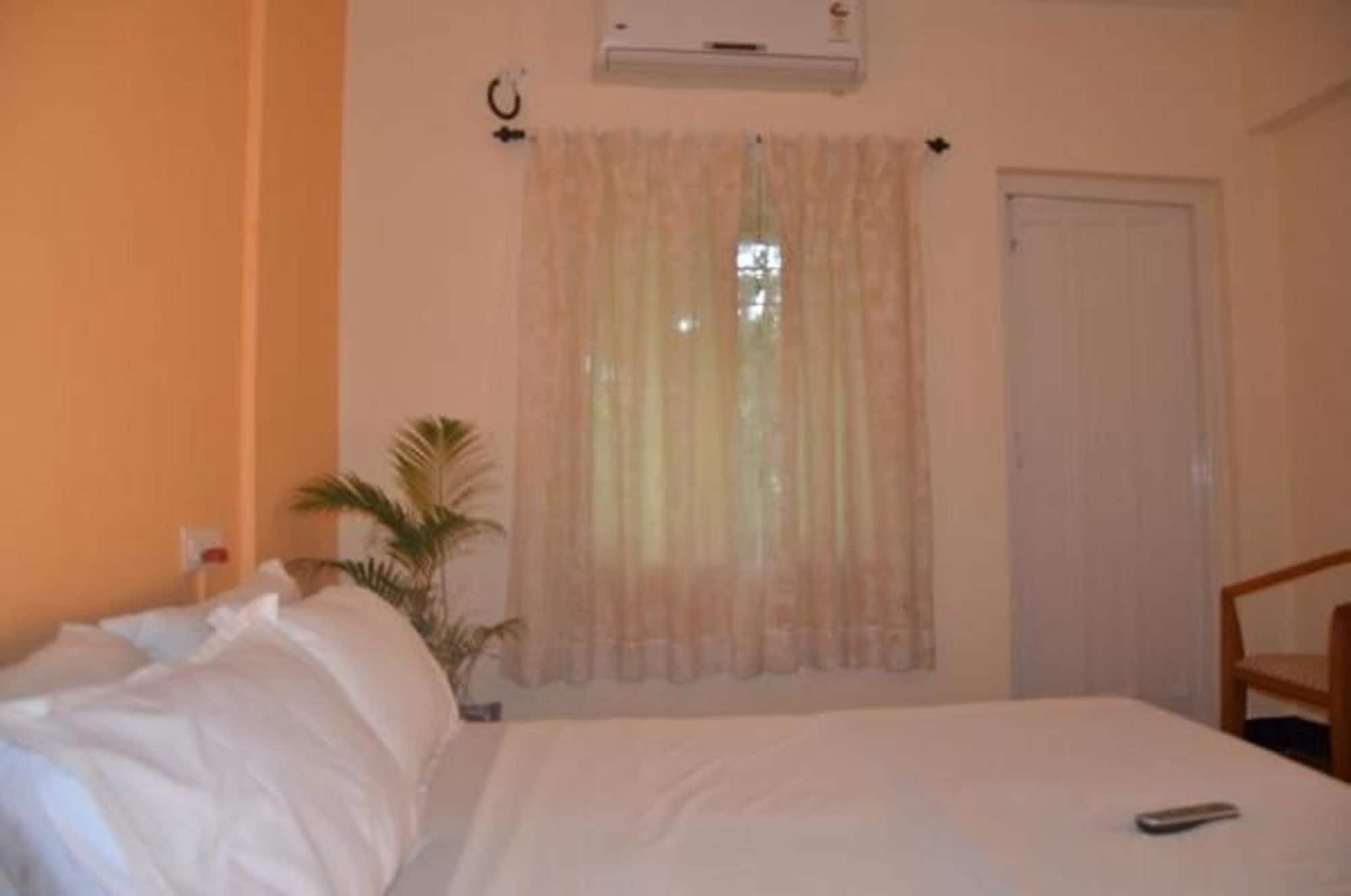 Hotel Ferreira Resort Lonavala Ngoại thất bức ảnh